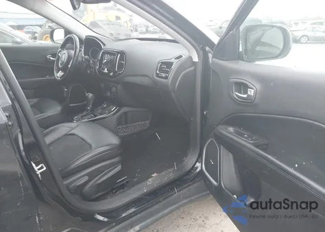 2018 Jeep Compass Altitude 4X4 from USA, damaged, VIN 3C4NJDBB3JT313623